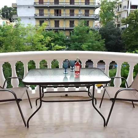Modern 2 Bedroom In Corfu Town 아파트 *