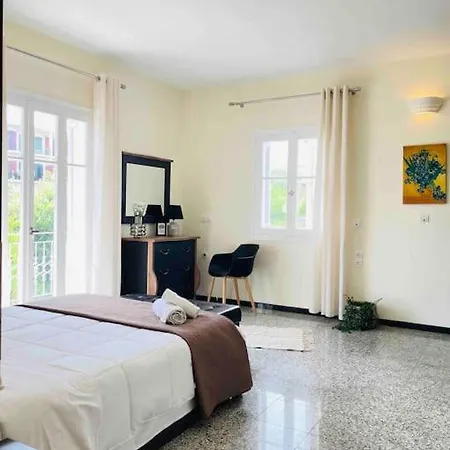 Modern 2 Bedroom In Corfu Town Apartmán *